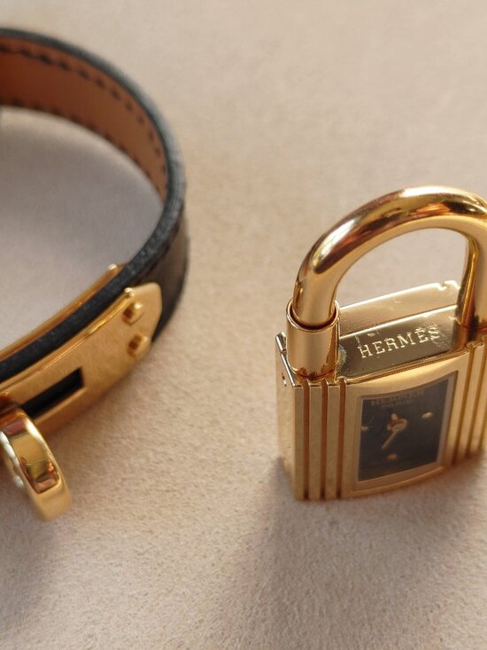 Hermes Kelly Padlock Watch Quartz 18k Yellow Gold Black Dial Leather Bracelet main image 14